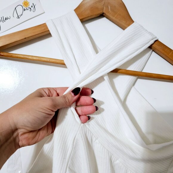 Sexy White Sleeveless Crisscross Halter Bodysuit Small ~TT39.5 - Picture 2 of 4